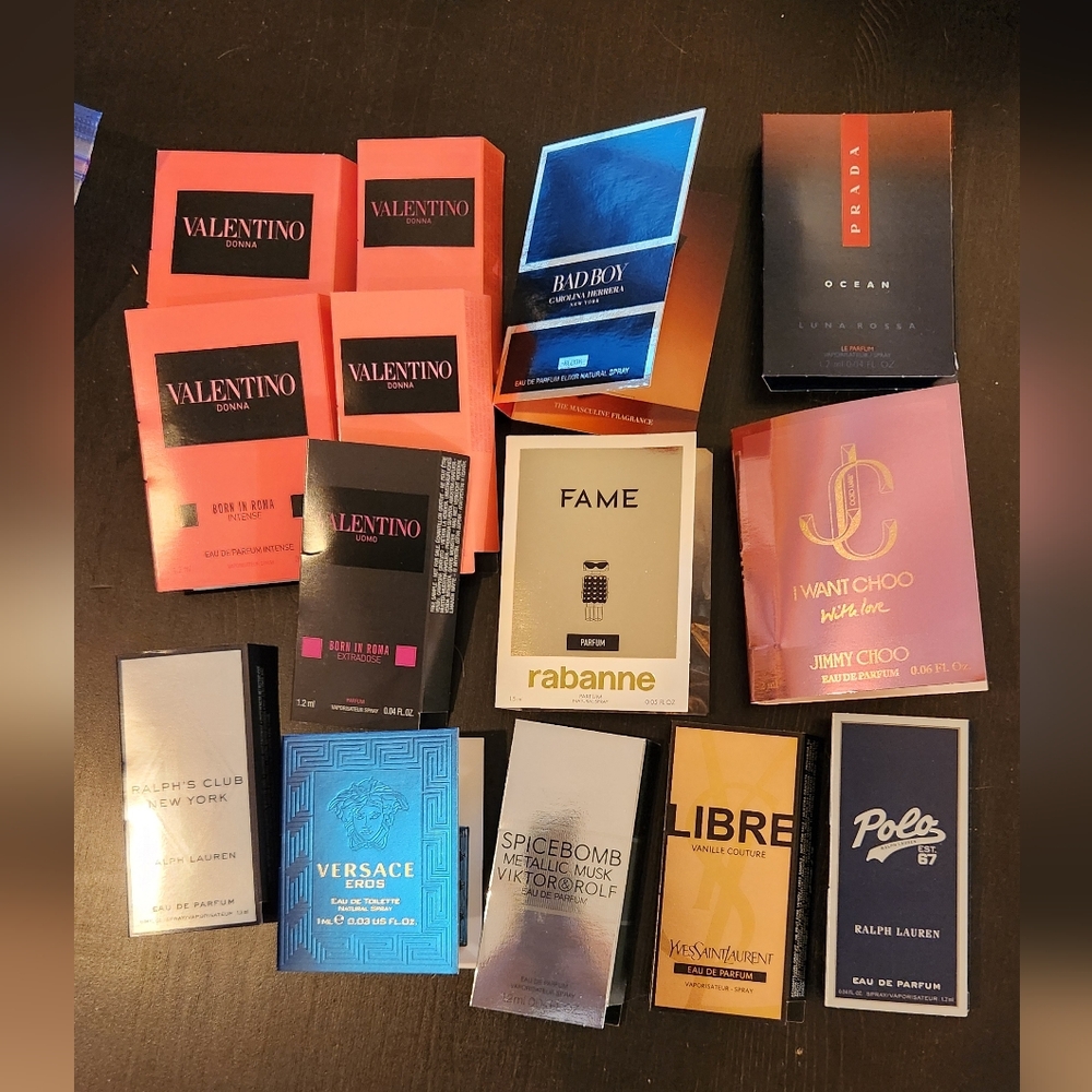 Lot Of 14 Fragrance Samples  - 5 Valentino By Mario Valentino Bath & Body -